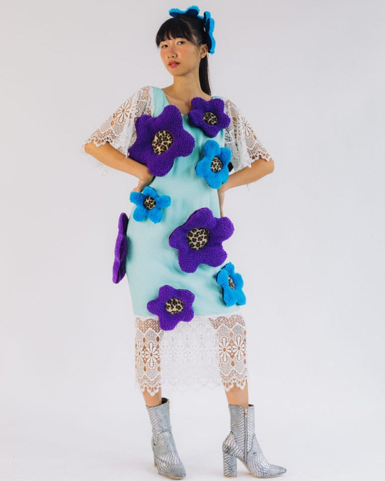 ReImagine sustainable fashion collection designed by Stephastique in collaboration with Reshare Leger des Heils
