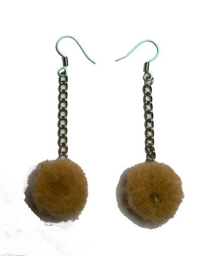 Pompom earrings