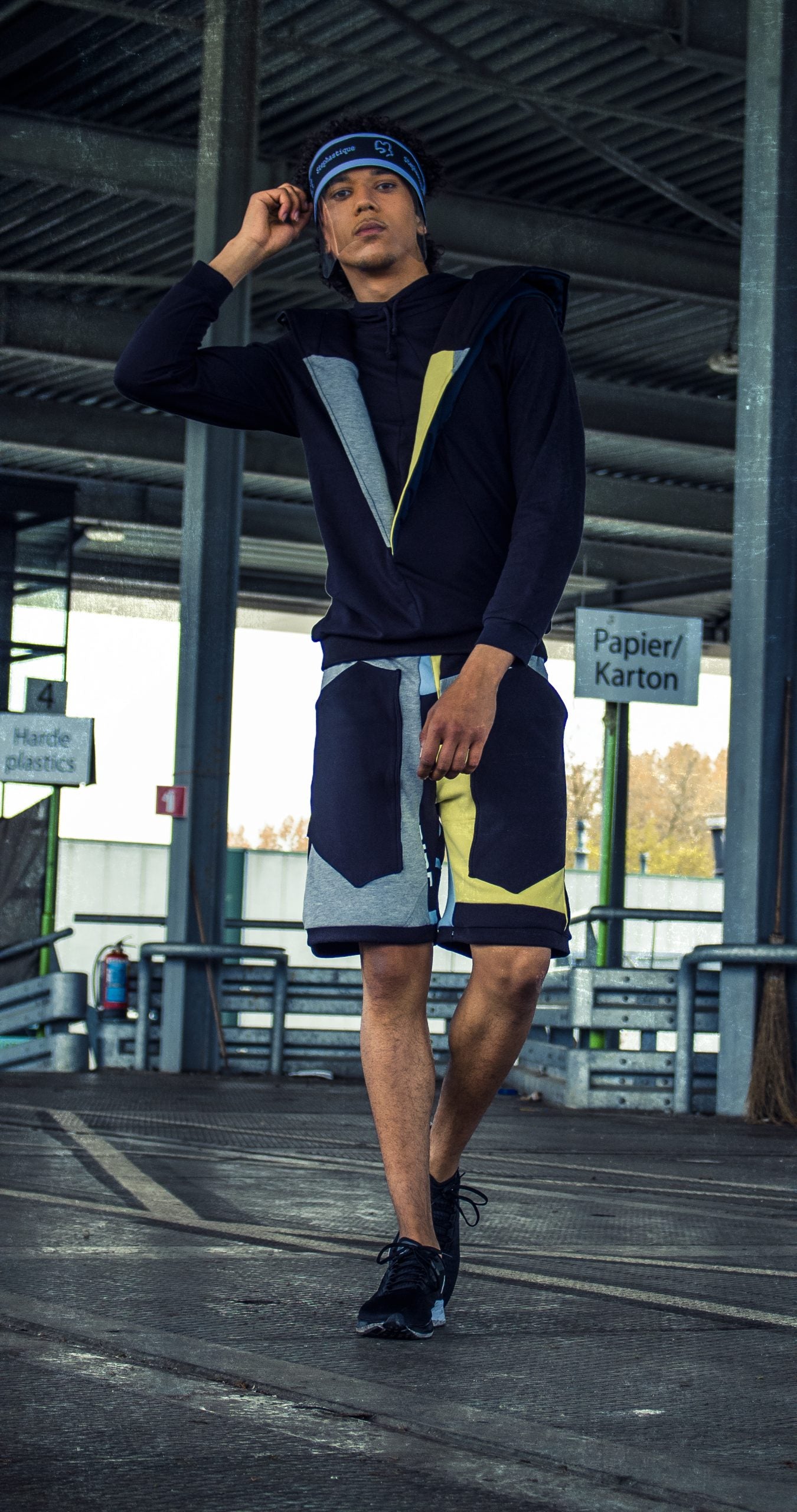 Memento Momentum Hoodie